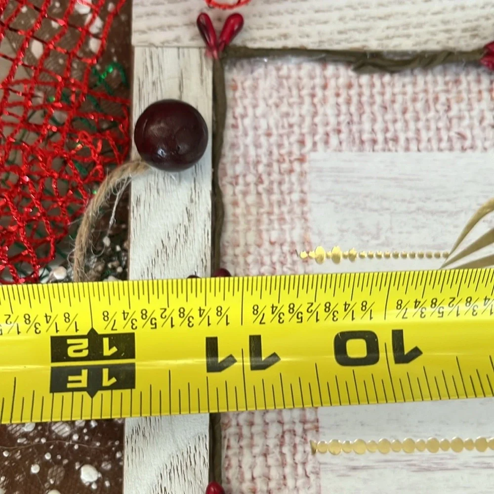 Clearance ~  Christmas Holiday Door-Wall Hanging 🎄🆕🎄 A 2 For $14 item